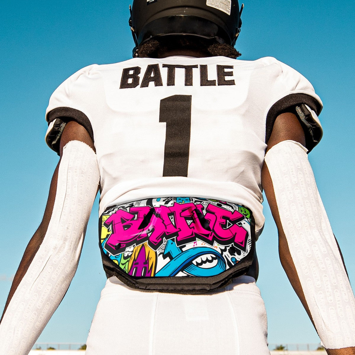 battle-defender-graffiti-back-plate-r-ckenplatte-adult-gebogen image 2