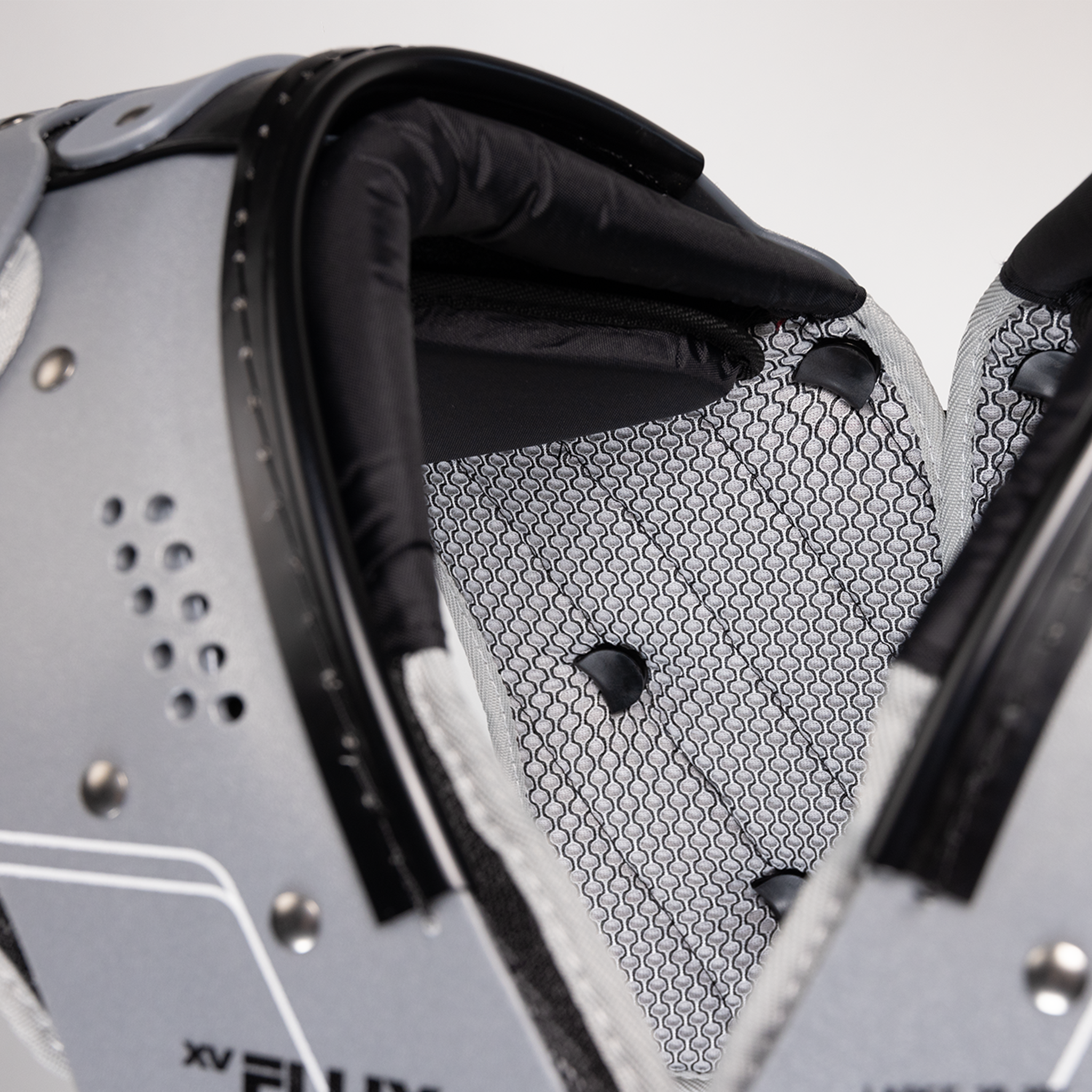 schutt-xv-all-purpose-shoulderpads-flux-allrounder-gr-e-l image 4