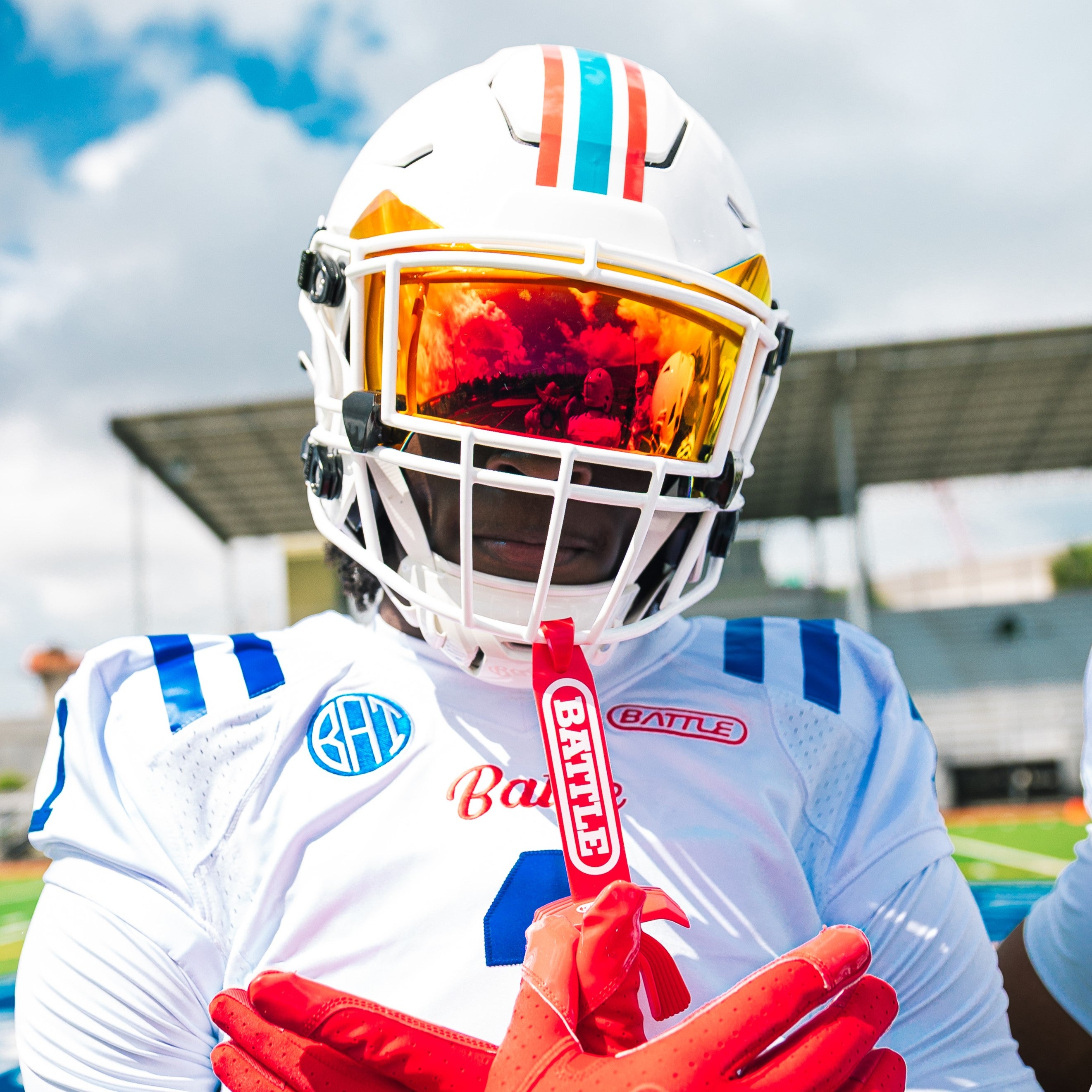 battle-sports-defender-eclipse-football-visor-clear-speedflex image 2